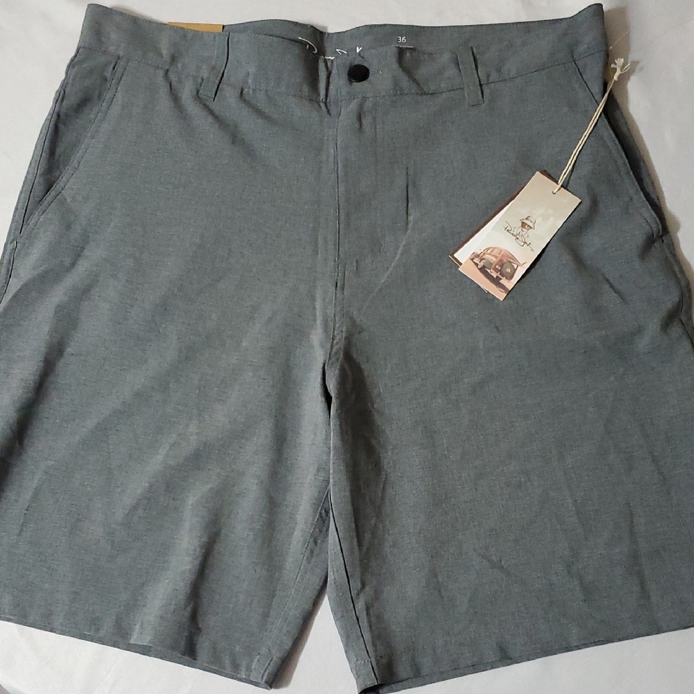 Panama Jack NWT Quick Dry Charcoal Gray Flat Front Hybrid Stretch Shorts Size 36